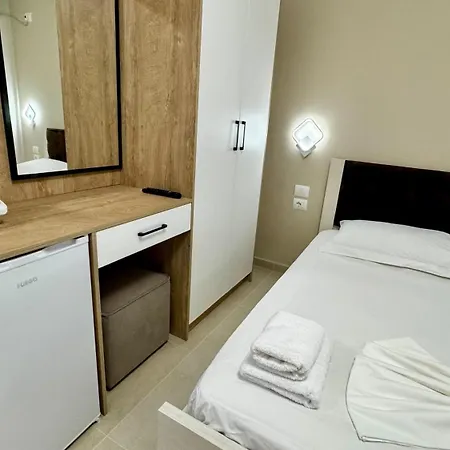 Lindos Comfy Appartamento *
